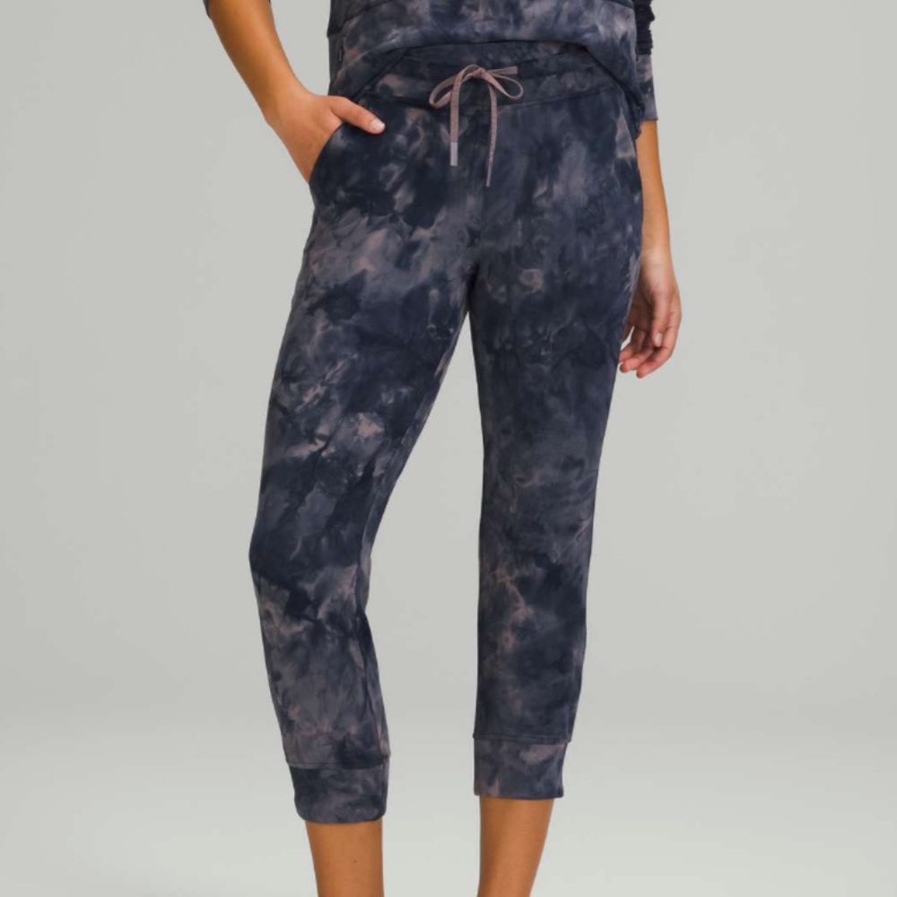Lululemon Ready To Rulu Jogger Crop Capris Size 0 Diamond Dye Lunar Rock Navy